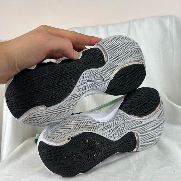 Nike Giannis Immortality 2 White Volt Black Basketball Shoes DM0825 Size 10 main image 4